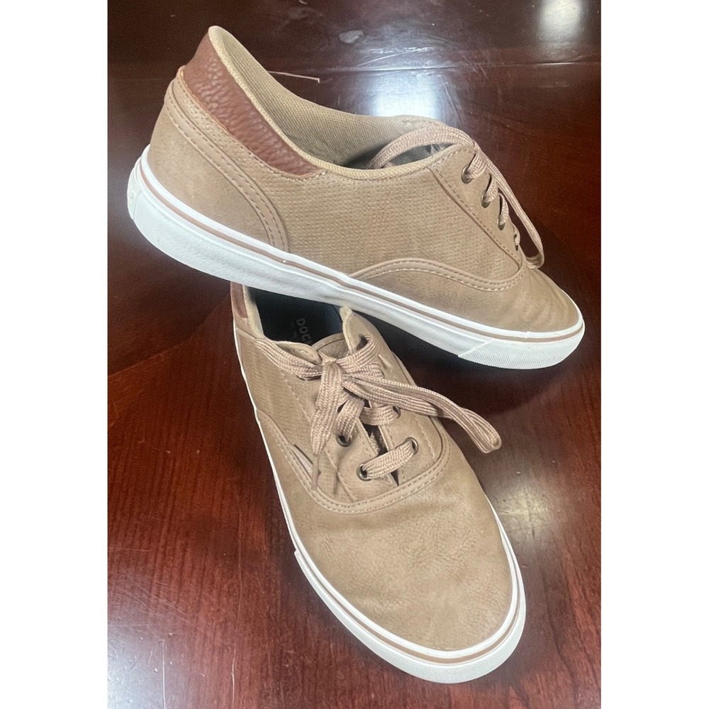 Dockers Mens Sneakers Tan Low Top Lace Up Shoes 8.5W 90-93247 Wide Width Euc